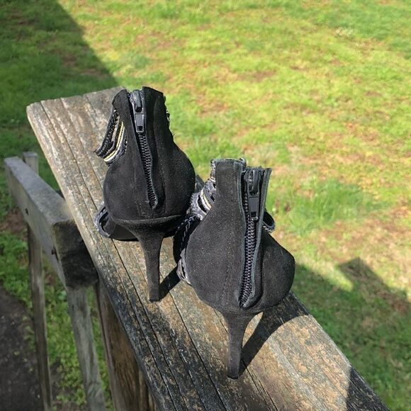 ⬇️Steve Madden Heels - Picture 5 of 6